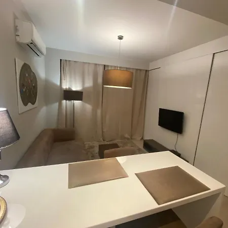 Platinum Towers Great View Balcony 1 Bedroom Apartmán