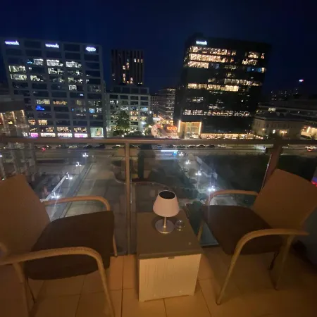 Platinum Towers Great View Balcony 1 Bedroom Appartement